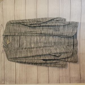 Banana Republic light weight open front B & W cardigan - Size Med